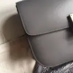 Medium-Classic-Shoulder-Bag-in-Polished-Box-Calfskin-189173-Grey-Medium-Classic-Shoulder-Bag-in-Polished-Box-Calfskin-189173-Grey-2.webp