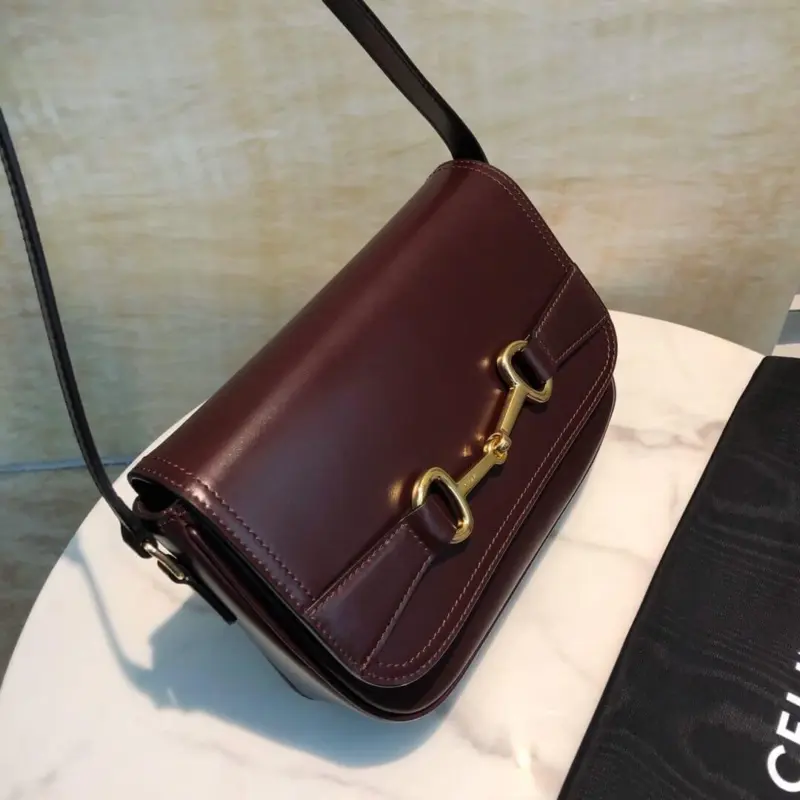 Medium-Crecy-Shoulder-Bag-Crafted-in-Satinated-Calfskin-191373-Bordeaux-Medium-Crecy-Shoulder-Bag-Crafted-in-Satinated-Calfskin-191373-Bordeaux-3.webp