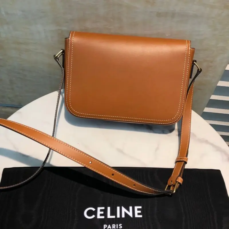 Medium-Crecy-Shoulder-Bag-Crafted-in-Satinated-Calfskin-191373-Brown-Medium-Crecy-Shoulder-Bag-Crafted-in-Satinated-Calfskin-191373-Brown-2.webp