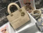 Medium-Lady-D-Lite-Top-Handle-Cannage-Embroidery-Bag-M0565-Apricot-Medium-Lady-D-Lite-Top-Handle-Cannage-Embroidery-Bag-M0565-Apricot-4.webp