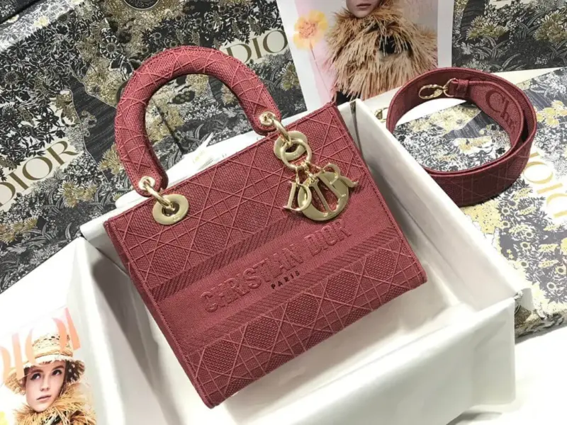 Medium-Lady-D-Lite-Top-Handle-Cannage-Embroidery-Bag-M0565-Red-Medium-Lady-D-Lite-Top-Handle-Cannage-Embroidery-Bag-M0565-Red-2.webp