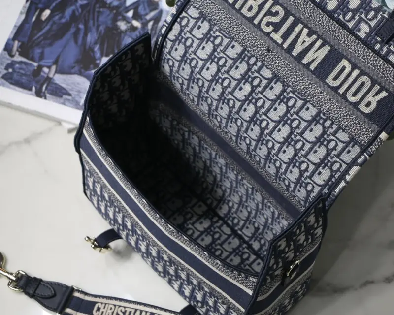 Medium-Messenger-Bag-with-Blue-Oblique-Embroidery-M1240-12.webp