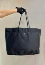 Mixed-Material-Tote-in-Re-Nylon-and-Saffiano-Leather-1BG107-Black-Mixed-Material-Tote-in-Re-Nylon-and-Saffiano-Leather-1BG107-Black-3.webp