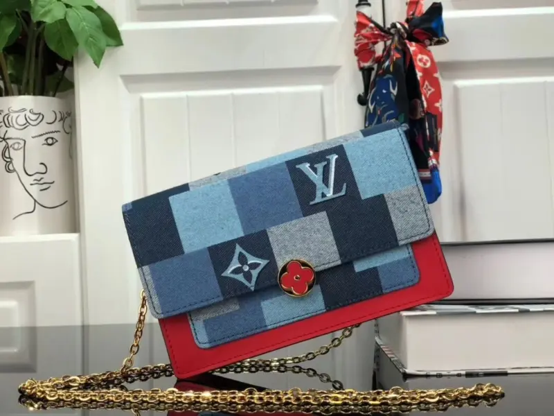 Monogram-Denim-Canvas-Flore-Shoulder-Strap-Chain-Wallet-M69036-10.webp