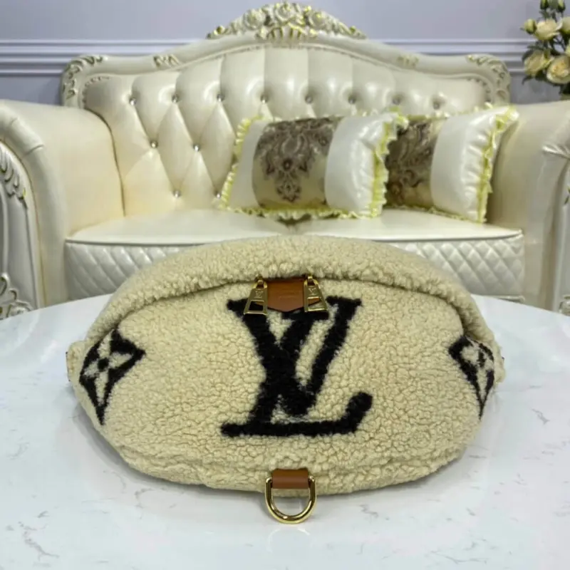Monogrammed-Convertible-Crossbody-Belt-Bag-Fanny-Pack-M55425-3.webp