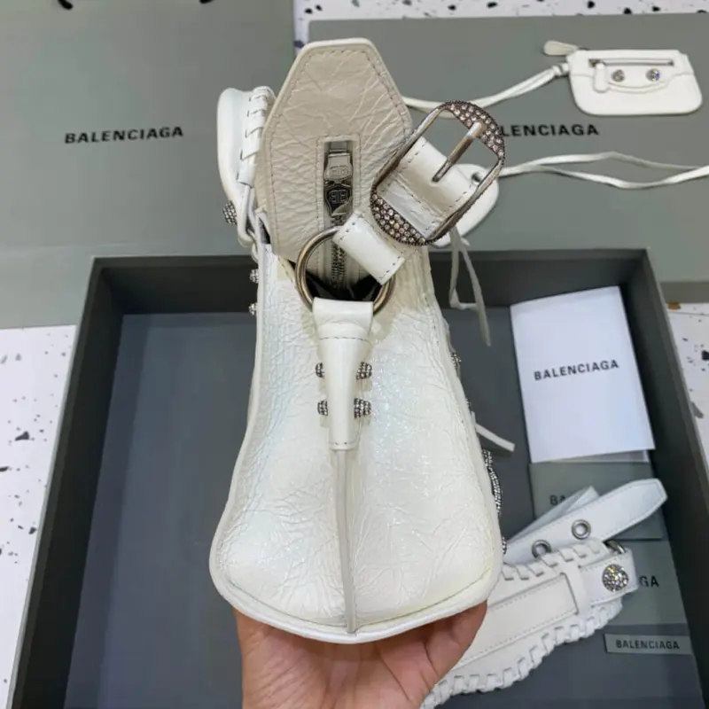 Neo-Cagole-City-Handbag-Embellished-With-Sparkling-Rhinestones-638515-White-Neo-Cagole-City-Handbag-Embellished-With-Sparkling-Rhinestones-638515-White-3.webp