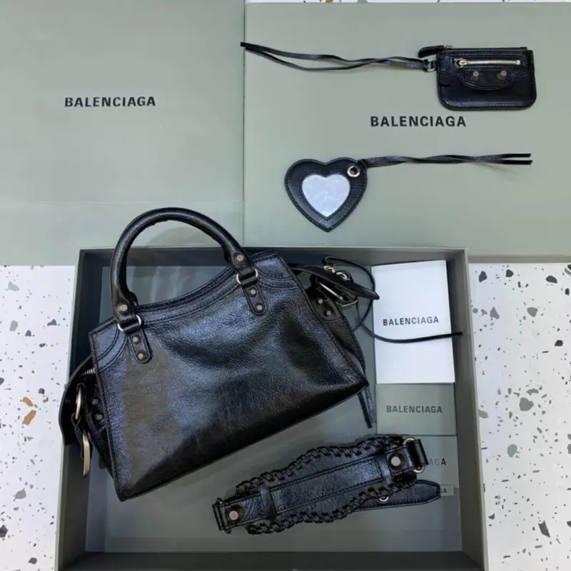 Neo-Cagole-City-Studded-Motorcycle-Top-Handle-Bag-638515-Black-Neo-Cagole-City-Studded-Motorcycle-Top-Handle-Bag-638515-Black-3.webp