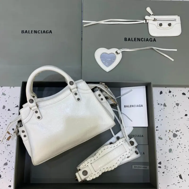 Neo-Cagole-City-Studded-Motorcycle-Top-Handle-Bag-638515-White-Neo-Cagole-City-Studded-Motorcycle-Top-Handle-Bag-638515-White-3.webp