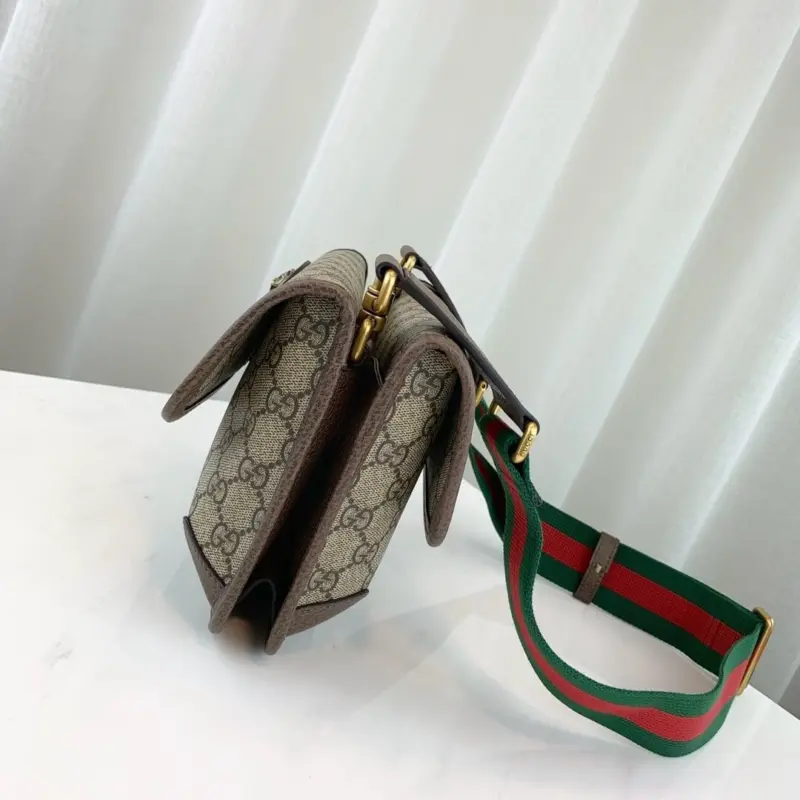 Neo-Vintage-Style-Monogram-Print-Small-Messenger-Bag-501050-4.webp