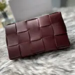 Padded-Maxi-Woven-Cassette-Crossbody-Shoulder-Bag-578004-Burgundy-Padded-Maxi-Woven-Cassette-Crossbody-Shoulder-Bag-578004-Burgundy-2.webp