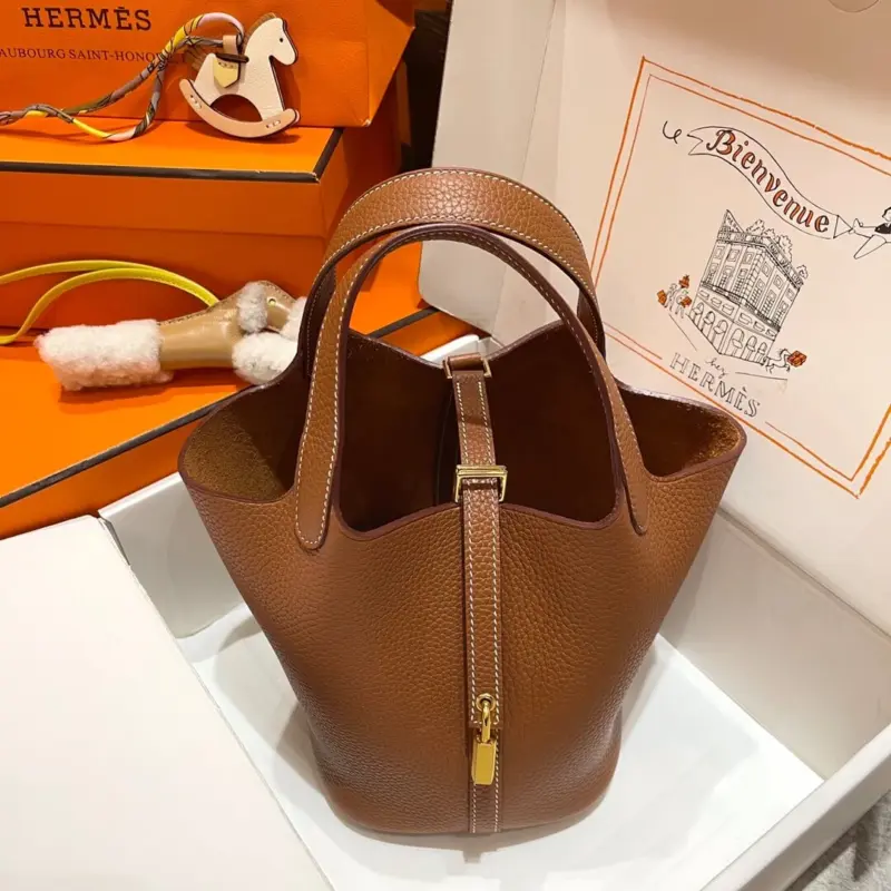 Picotin-Lock-Bucket-Bag-in-Soft-Grained-Leather-Gold-Brown-22-Picotin-Lock-Bucket-Bag-in-Soft-Grained-Leather-Gold-Brown-22-1.webp