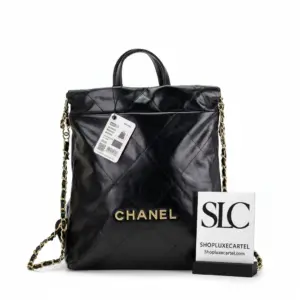 Quilted 22 Drawstring Backpack in Shiny Black Calfskin AS3859