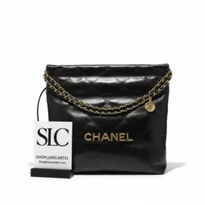 Quilted 22 Small Shiny Calfskin Handbag Black Gold AS3260