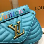 Quilted-Calfskin-Leather-Chain-Shoulder-Bag-MM-M51946-Light-Blue-Quilted-Calfskin-Leather-Chain-Shoulder-Bag-MM-M51946-Light-Blue-3.webp
