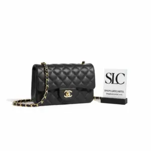 Quilted Caviar Calfskin Classic Flap Shoulder Bag Black 1116