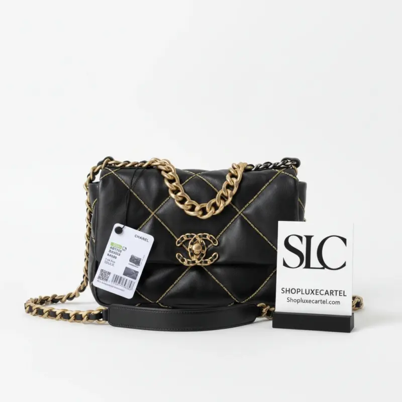 Quilted-Chain-19-Flap-Shoulder-Bag-in-Black-AS1160-B03215-1.webp