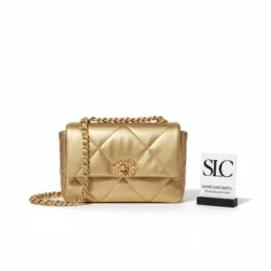 Quilted Classic Flap Shoulder Bag in Gold AS1160