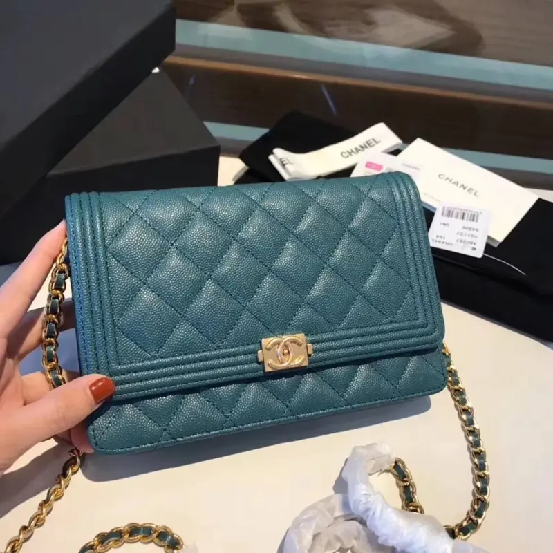 Quilted-Flap-Wallet-on-Chain-Crossbody-Shoulder-Bag-80287-Green-Quilted-Flap-Wallet-on-Chain-Crossbody-Shoulder-Bag-80287-Green-2.webp