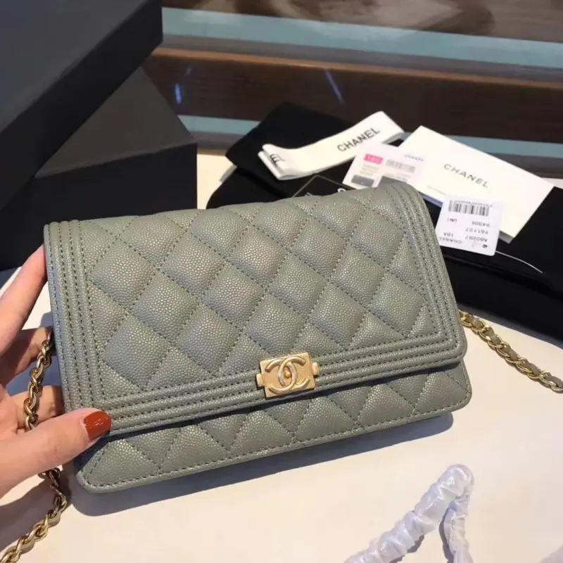 Quilted-Flap-Wallet-on-Chain-Crossbody-Shoulder-Bag-80287-Grey-Quilted-Flap-Wallet-on-Chain-Crossbody-Shoulder-Bag-80287-Grey-2.webp