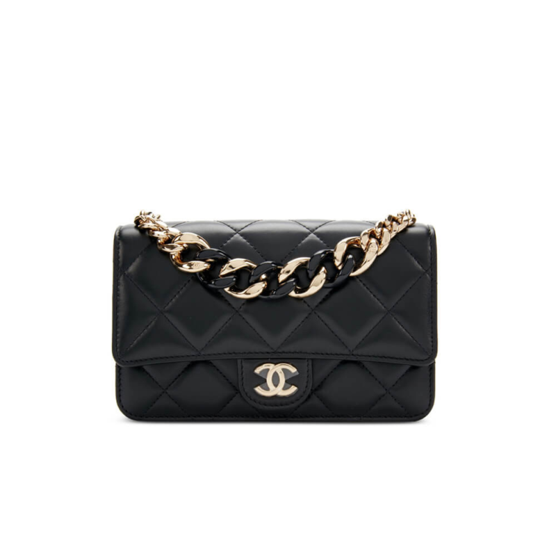 Quilted-Lambskin-Plexiglass-Top-Wallet-On-Chain-Crossbody-AP2377-Black-Quilted-Lambskin-Plexiglass-Top-Wallet-On-Chain-Crossbody-AP2377-Black-1.webp
