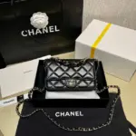 Quilted-Lambskin-Plexiglass-Top-Wallet-On-Chain-Crossbody-AP2377-Black-Quilted-Lambskin-Plexiglass-Top-Wallet-On-Chain-Crossbody-AP2377-Black-3.webp