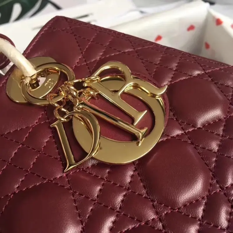 Quilted-Lambskin-Top-Handle-Lady-Style-Tote-Bag-44551-Burgundy-Quilted-Lambskin-Top-Handle-Lady-Style-Tote-Bag-44551-Burgundy-3.webp