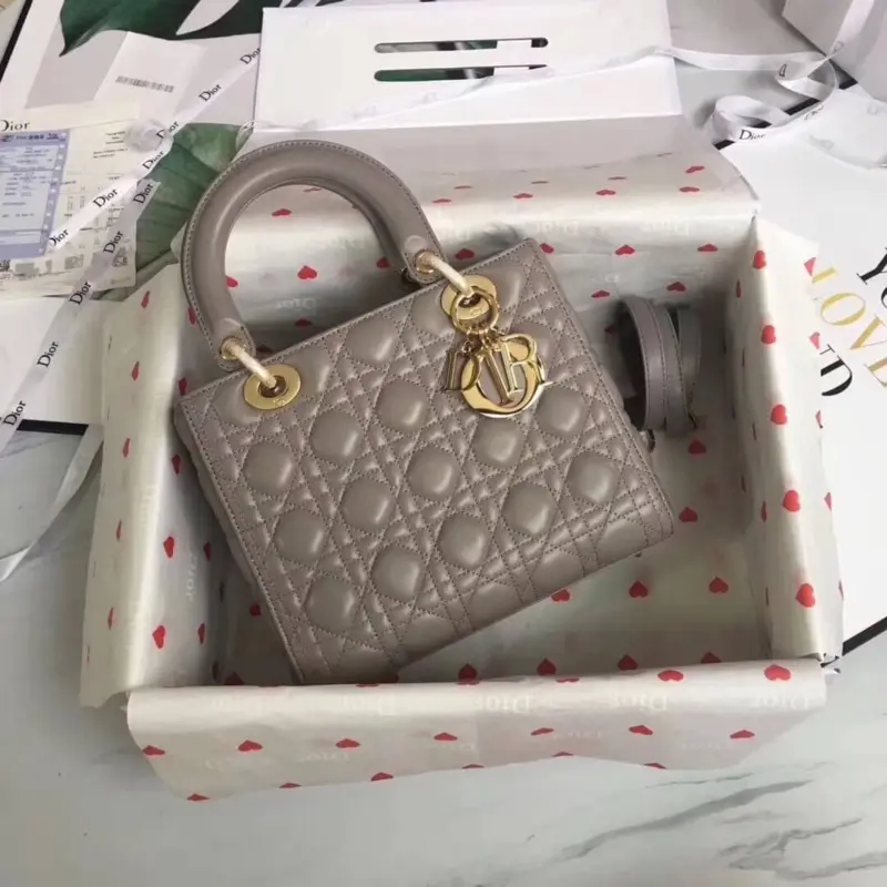 Quilted-Lambskin-Top-Handle-Lady-Style-Tote-Bag-44551-Grey-Quilted-Lambskin-Top-Handle-Lady-Style-Tote-Bag-44551-Grey-1.webp
