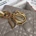 Quilted-Lambskin-Top-Handle-Lady-Style-Tote-Bag-44551-Grey-Quilted-Lambskin-Top-Handle-Lady-Style-Tote-Bag-44551-Grey-3.webp