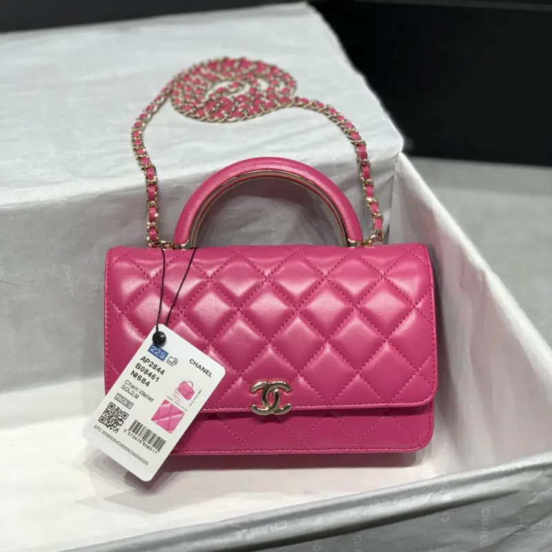 Quilted-Lambskin-Wallet-On-Chain-Top-Handle-Bag-Black-AP2844-Rosy-Quilted-Lambskin-Wallet-On-Chain-Top-Handle-Bag-Black-AP2844-Rosy-2.webp