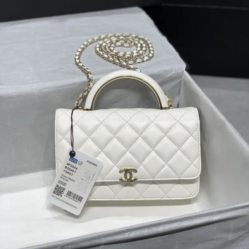 Quilted-Lambskin-Wallet-On-Chain-Top-Handle-Bag-Black-AP2844-White-Quilted-Lambskin-Wallet-On-Chain-Top-Handle-Bag-Black-AP2844-White-1.webp