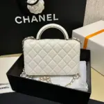 Quilted-Lambskin-Wallet-On-Chain-Top-Handle-Bag-Black-AP2844-White-Quilted-Lambskin-Wallet-On-Chain-Top-Handle-Bag-Black-AP2844-White-3.webp