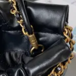 Quilted-Mini-22-Shiny-Calfskin-Gold-Metal-Handbag-Black-AS3980-7.webp