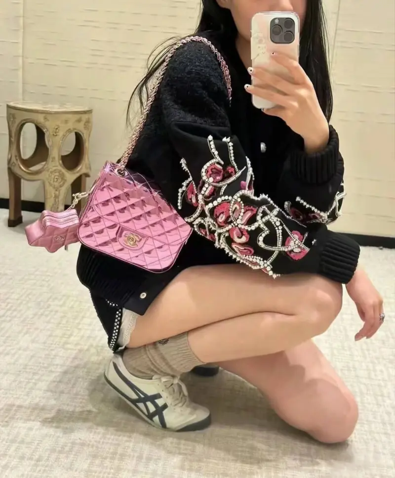 Quilted-Mini-Flap-Bag-with-Star-Coin-Purse-AS4646-Pink-Quilted-Mini-Flap-Bag-with-Star-Coin-Purse-AS4646-Pink-2.webp