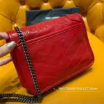 Quilted-Niki-Leather-Wallet-on-Chain-Shoulder-Bag-583103-Red-Quilted-Niki-Leather-Wallet-on-Chain-Shoulder-Bag-583103-Red-3.webp