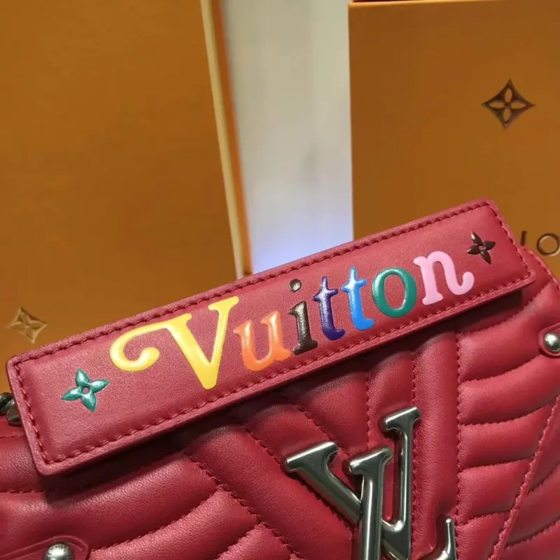 Quilted-Wave-Leather-Chain-Shoulder-Bag-PM-M51683-Red-Quilted-Wave-Leather-Chain-Shoulder-Bag-PM-M51683-Red-3.webp