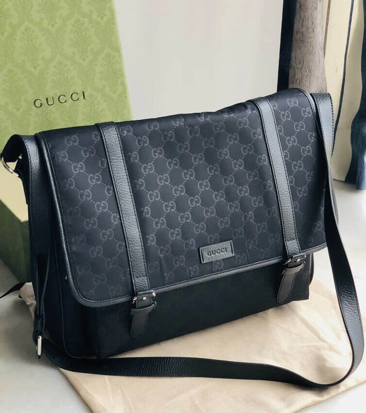 Signature-Monogram-Black-Medium-Nylon-Messenger-Crossbody-Bag-510334-4.webp