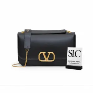 Signature V-Logo Clasp Flap Top Shoulder Bag 0023