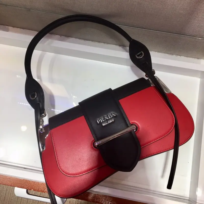 Sinuous-Curved-Flap-Leather-Crossbody-Shoulder-Bag-1BD168-Red-Sinuous-Curved-Flap-Leather-Crossbody-Shoulder-Bag-1BD168-Red-3.webp