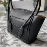 Small-Arco-Top-Handle-Tote-in-Grainy-Woven-Calfskin-580725-Black-Small-Arco-Top-Handle-Tote-in-Grainy-Woven-Calfskin-580725-Black-2.webp