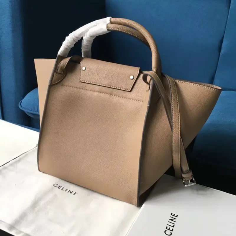 Small-Big-Bag-With-Long-Strap-In-Grained-Calfskin-189313-Apricot-Small-Big-Bag-With-Long-Strap-In-Grained-Calfskin-189313-Apricot-3.webp