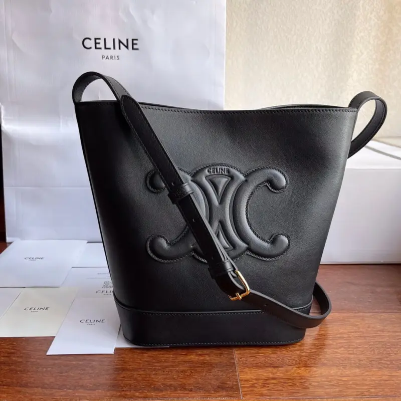 Small-Bucket-Bag-with-Triomphe-Logo-in-Smooth-Calfskin-113783-Black-Small-Bucket-Bag-with-Triomphe-Logo-in-Smooth-Calfskin-113783-Black-5.webp
