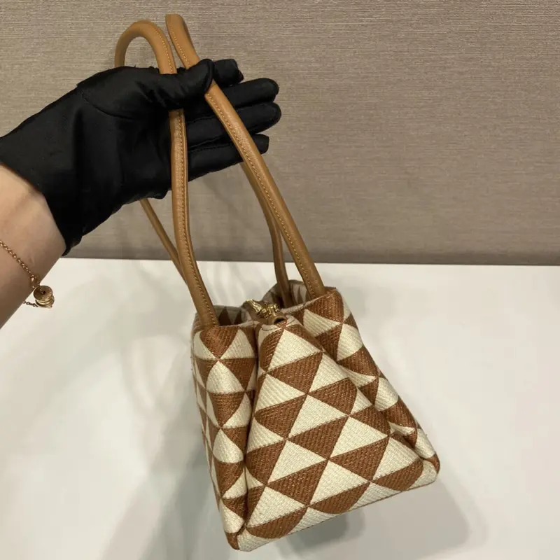 Small-Geometric-Print-Embroidered-Fabric-Symbole-Tote-Bag-1BA368-5.webp