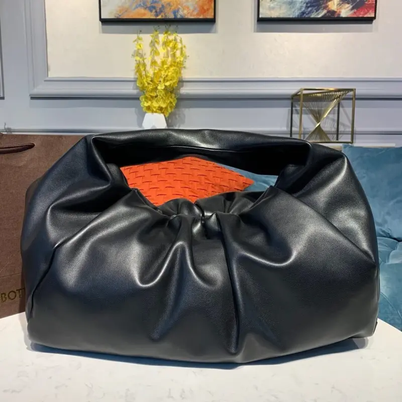 Soft-Gathered-Leather-Large-Shoulder-Pouch-Bag-607984-Black-Soft-Gathered-Leather-Large-Shoulder-Pouch-Bag-607984-Black-1.webp
