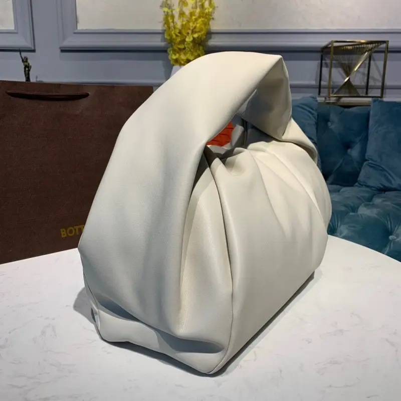 Soft-Gathered-Leather-Large-Shoulder-Pouch-Bag-607984-White-Soft-Gathered-Leather-Large-Shoulder-Pouch-Bag-607984-White-3.webp