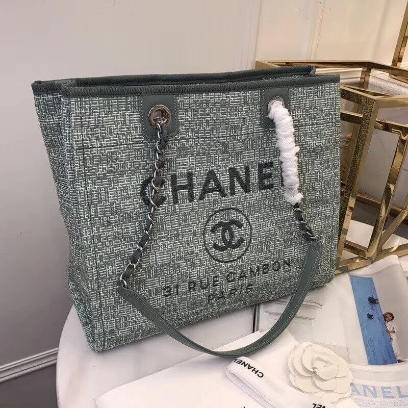 Spacious-Deauville-Style-Chain-Shoulder-Canvas-Tote-Bag-A66939-Green-Spacious-Deauville-Style-Chain-Shoulder-Canvas-Tote-Bag-A66939-Green-3.webp