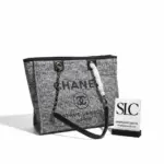 Spacious-Deauville-Style-Chain-Shoulder-Canvas-Tote-Bag-A66939-Spacious-Deauville-Style-Chain-Shoulder-Canvas-Tote-Bag-A66939.webp