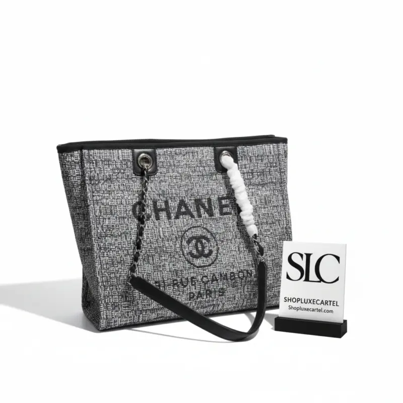 Spacious-Deauville-Style-Chain-Shoulder-Canvas-Tote-Bag-A66939-Spacious-Deauville-Style-Chain-Shoulder-Canvas-Tote-Bag-A66939.webp