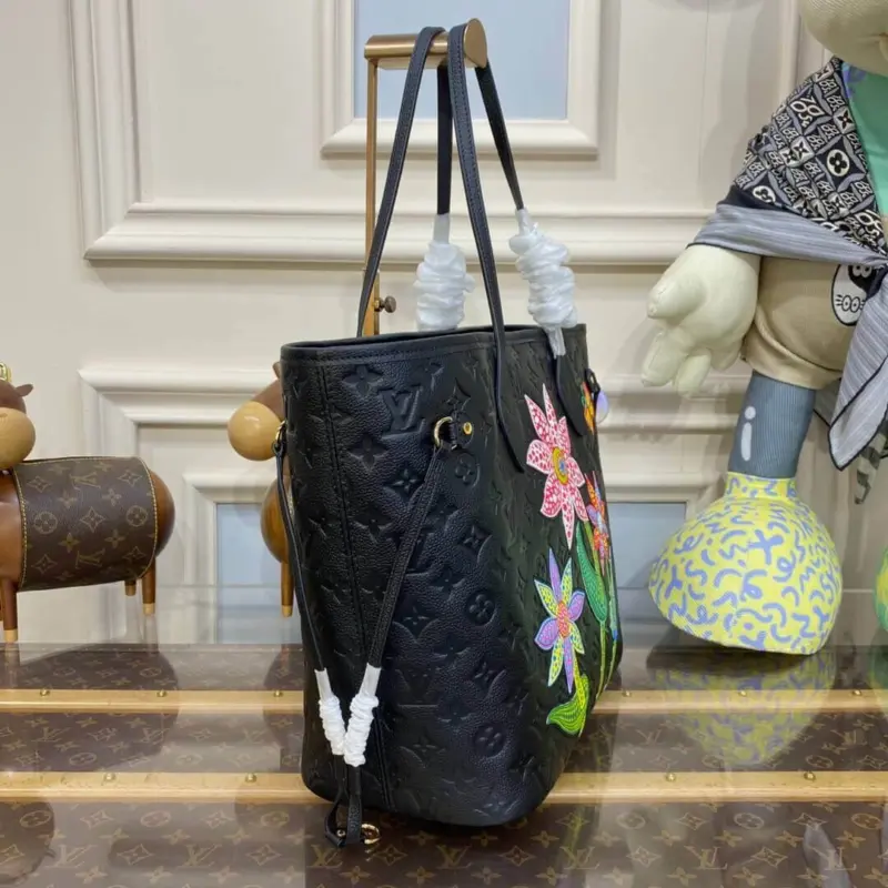 Spacious-Everyday-Floral-Print-Tote-Shoulder-Bag-MM-M21733-Black-Spacious-Everyday-Floral-Print-Tote-Shoulder-Bag-MM-M21733-Black-2.webp