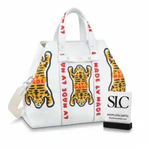 Spacious Graphic Print Journey Travel Tote in White M59366