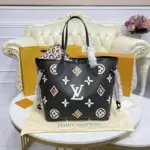 Spacious-Monogram-Print-Shoulder-Tote-Bag-M45818-M45819-Black-Spacious-Monogram-Print-Shoulder-Tote-Bag-M45818-M45819-Black-4.webp